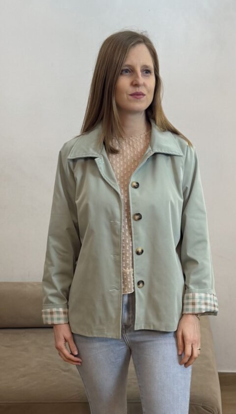 chaqueta trech corta